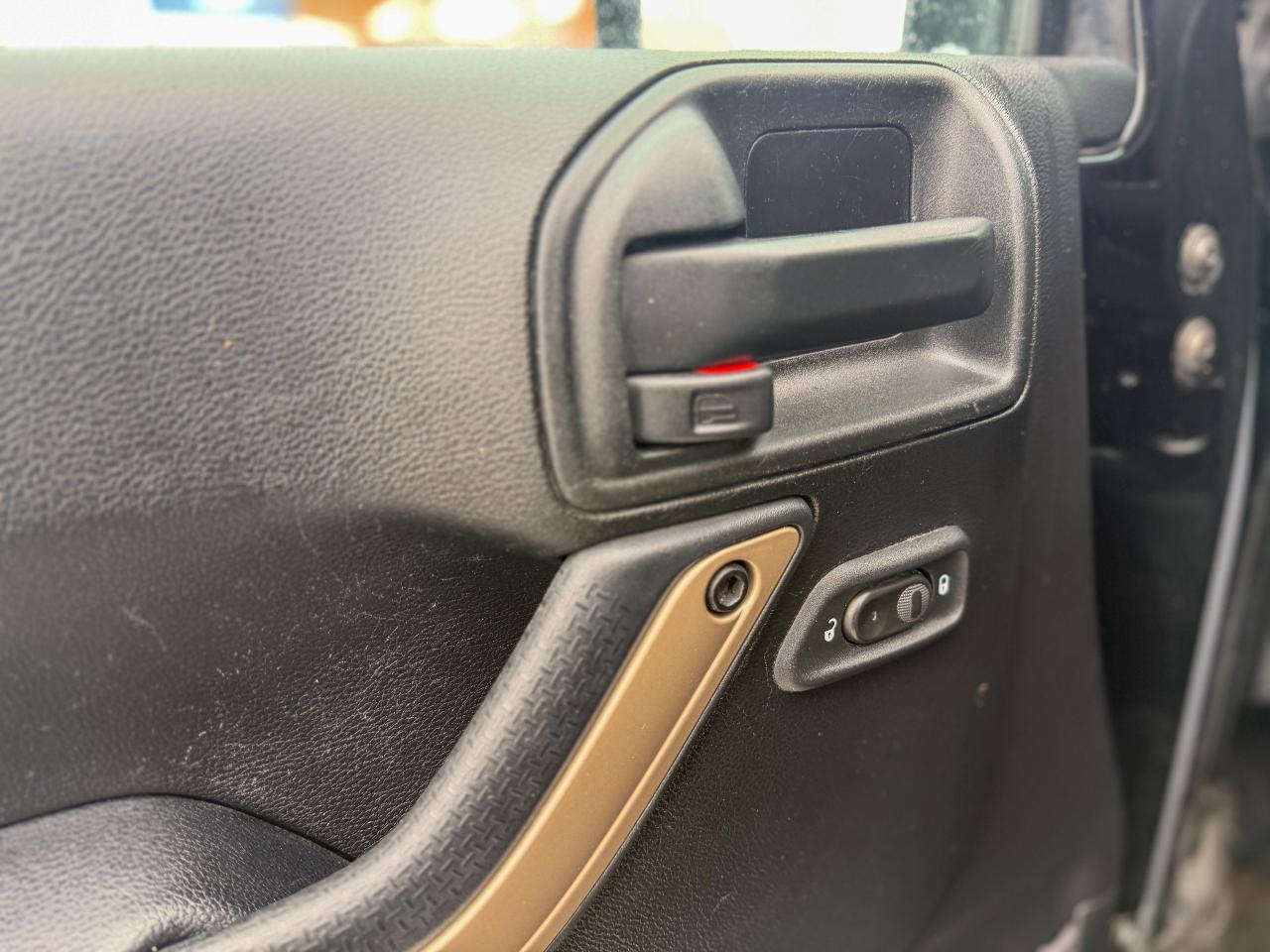 2017 Jeep WRANGLER UNLIMITED 4WD/75th Anniversary/1 OWNER/NAVI/HARD TOP/REMOTE Photo