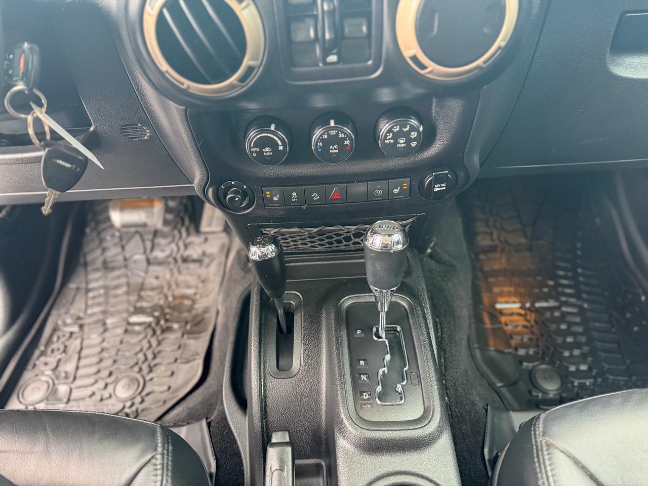 2017 Jeep WRANGLER UNLIMITED 4WD/75th Anniversary/1 OWNER/NAVI/HARD TOP/REMOTE Photo