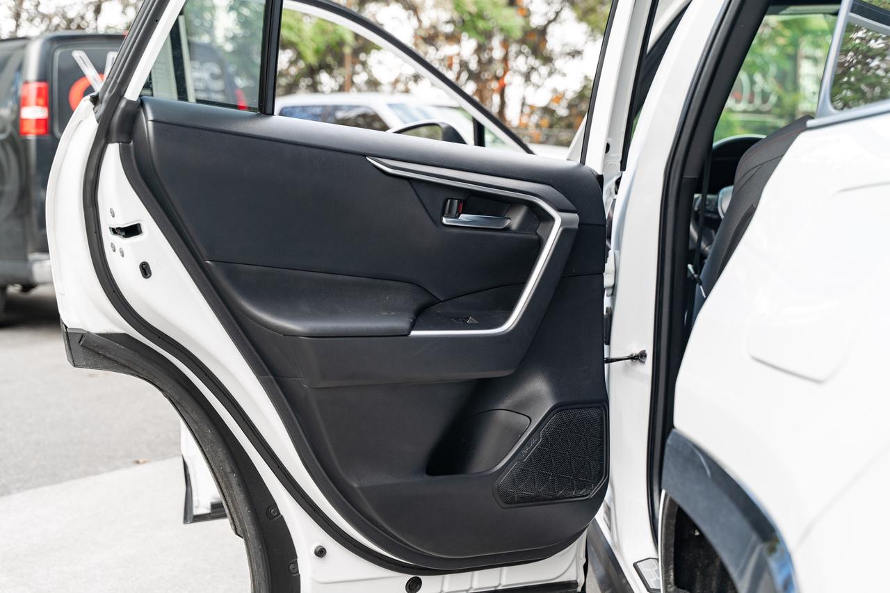 2023 Toyota RAV4 Prime SE Pkg Fuel Sipper Safety Certified Welcome Trades Photo