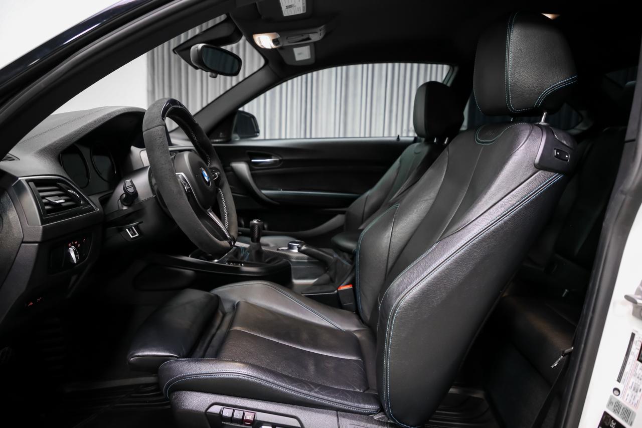 2018 BMW M2 M2 MANUAL 365HP  M.PERF.EXHAUST NAV CAM SHADOWLINE Photo