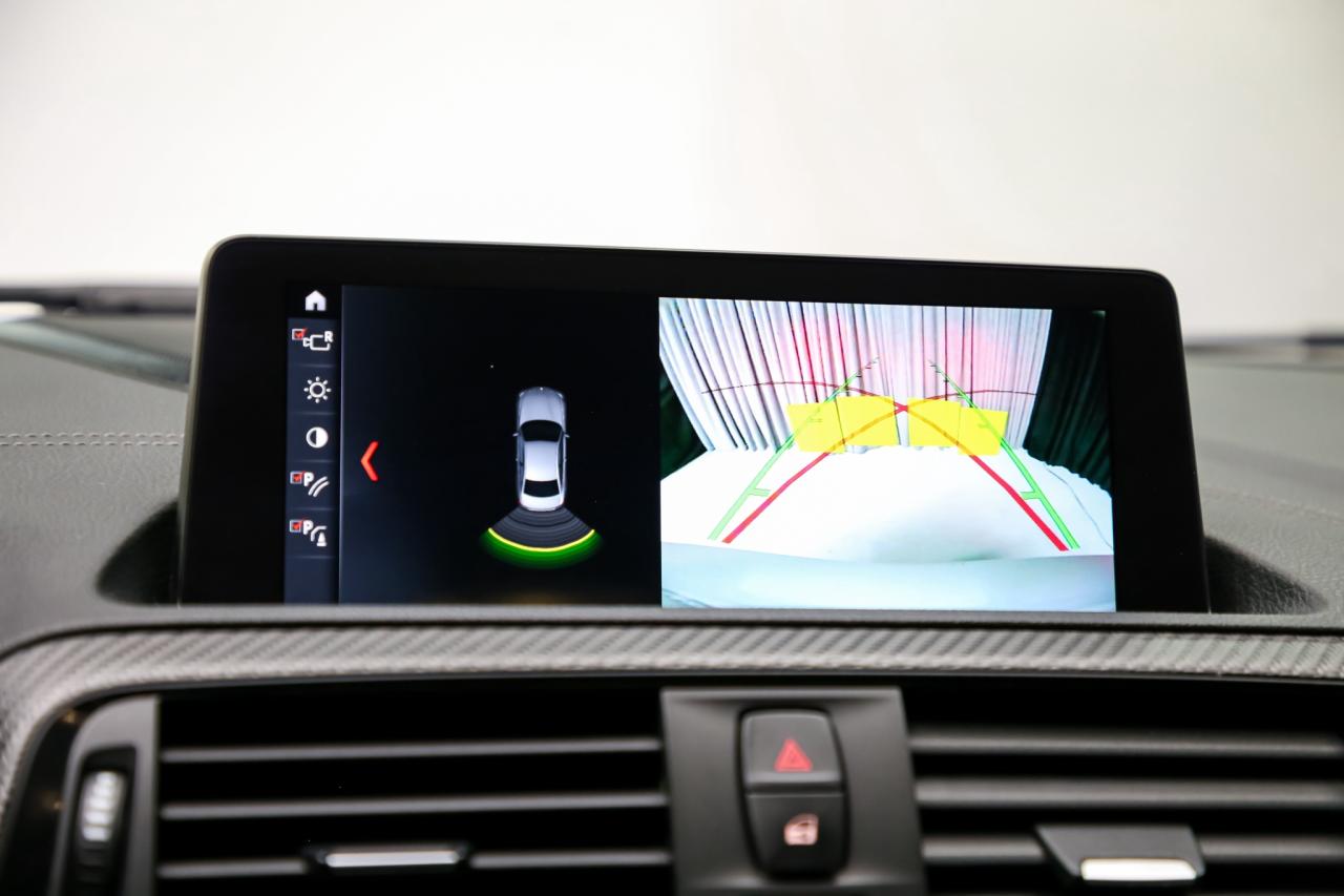 2018 BMW M2 M2 MANUAL 365HP  M.PERF.EXHAUST NAV CAM SHADOWLINE Photo