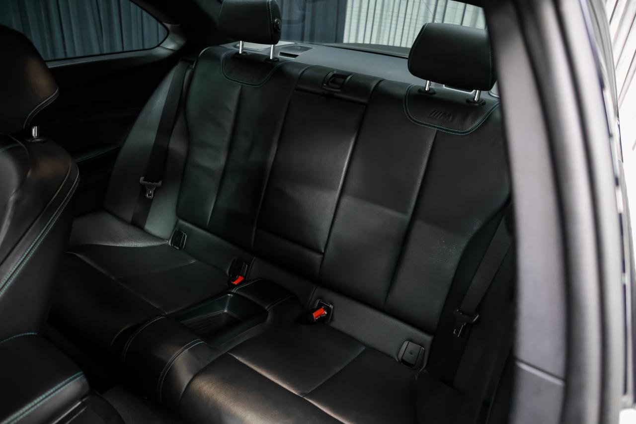 2018 BMW M2 M2 MANUAL 365HP  M.PERF.EXHAUST NAV CAM SHADOWLINE Photo