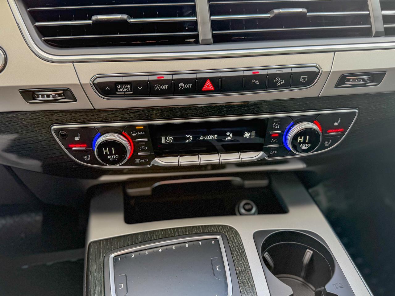 2019 Audi Q7 Progressiv/Quattro/NAVI/7 PASS/PANO/LOW KM/CAMERA Photo