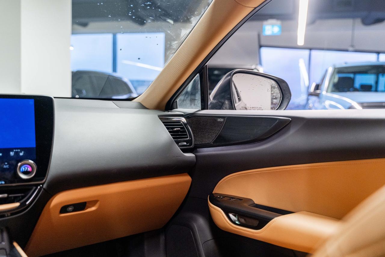 2025 Lexus NX 350h Executive Pkg Fuel Sipper Welcome Trades Photo