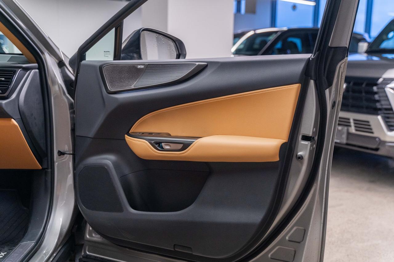 2025 Lexus NX 350h Executive Pkg Fuel Sipper Welcome Trades Photo