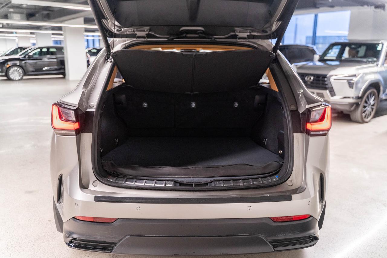 2025 Lexus NX 350h Executive Pkg Fuel Sipper Welcome Trades Photo