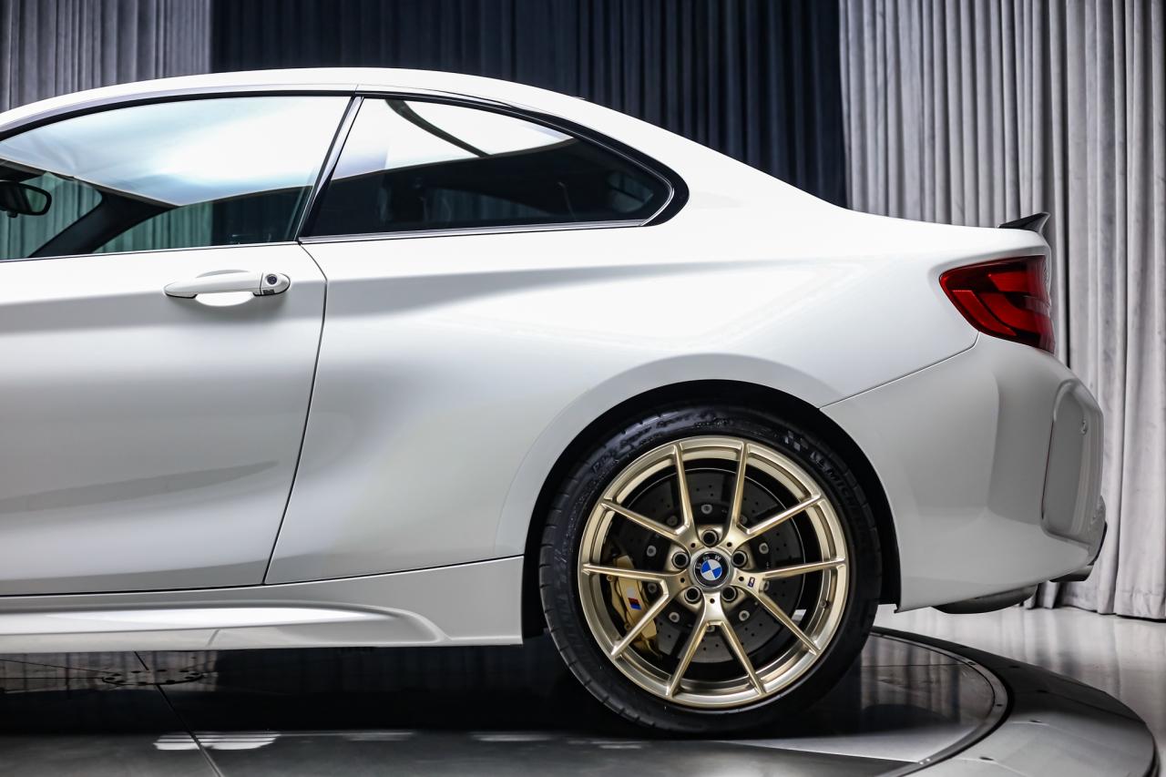 2020 BMW M2 CS 444HP  CARBONCERAMICBRAKES CARBONROOF NAV Photo