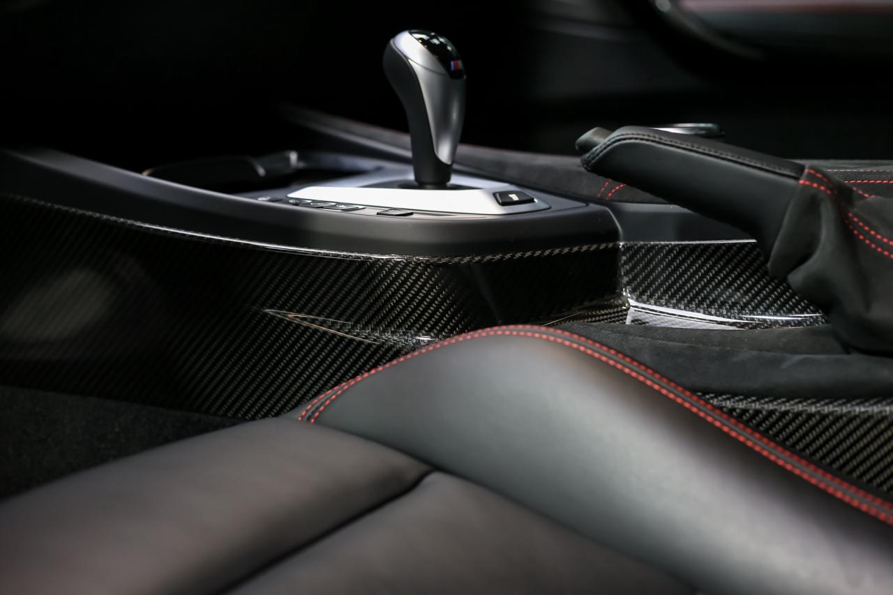 2020 BMW M2 CS 444HP  CARBONCERAMICBRAKES CARBONROOF NAV Photo