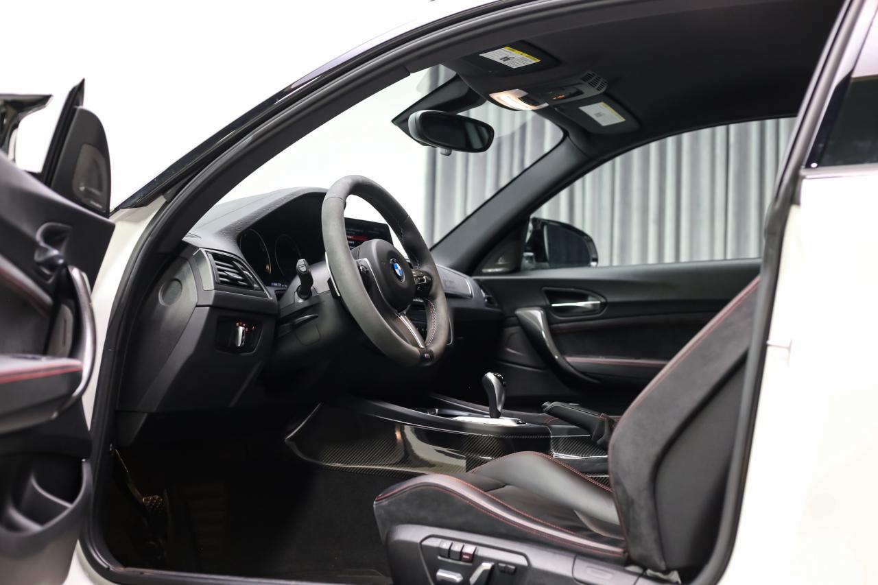 2020 BMW M2 CS 444HP  CARBONCERAMICBRAKES CARBONROOF NAV Photo