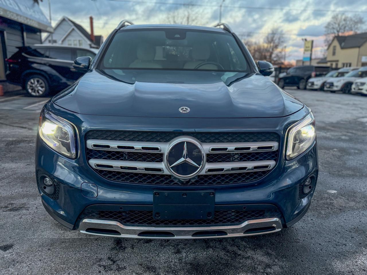 2022 Mercedes-Benz GLB GLB 250 4MATIC SUV Photo