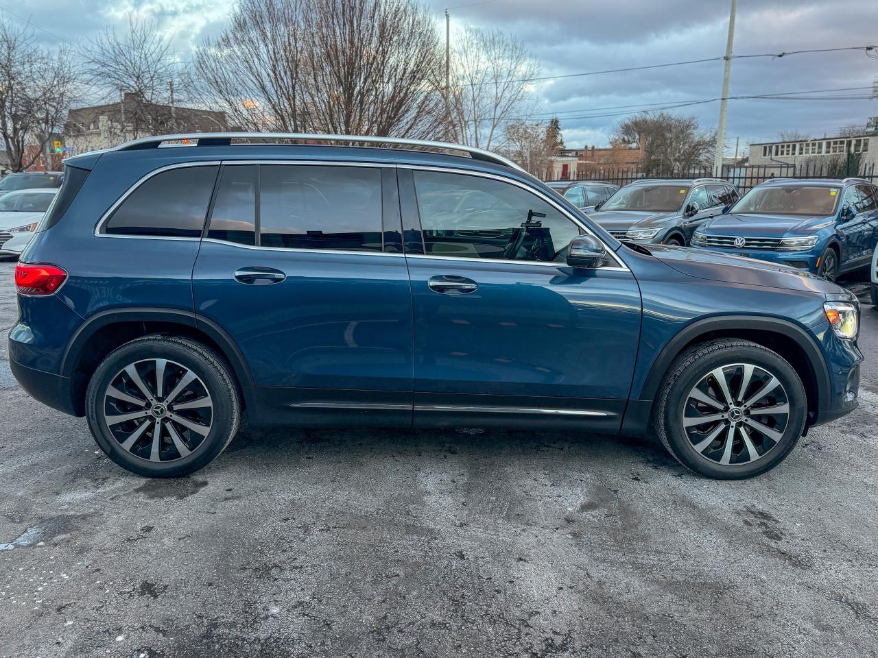 2022 Mercedes-Benz GLB GLB 250 4MATIC SUV Photo