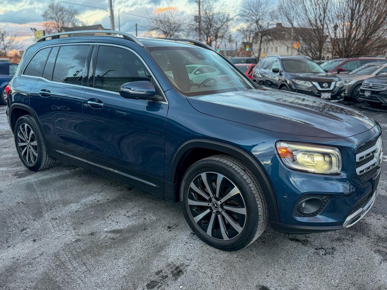 2022 Mercedes-Benz GLB GLB250-4MATIC/BSM/NAVI/360 CAMERA/ROOF/ 2.0 L Photo