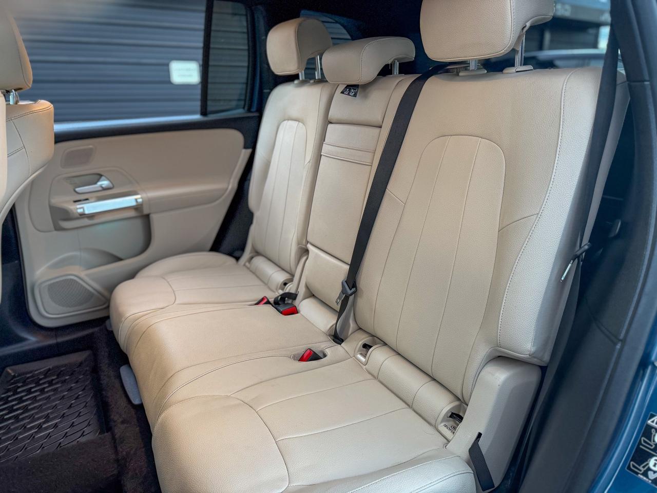 2022 Mercedes-Benz GLB GLB250-4MATIC/BSM/NAVI/360 CAMERA/ROOF/ 2.0 L Photo