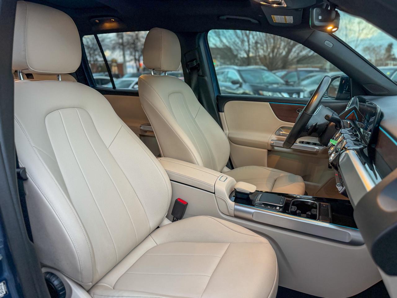 2022 Mercedes-Benz GLB GLB 250 4MATIC SUV Photo