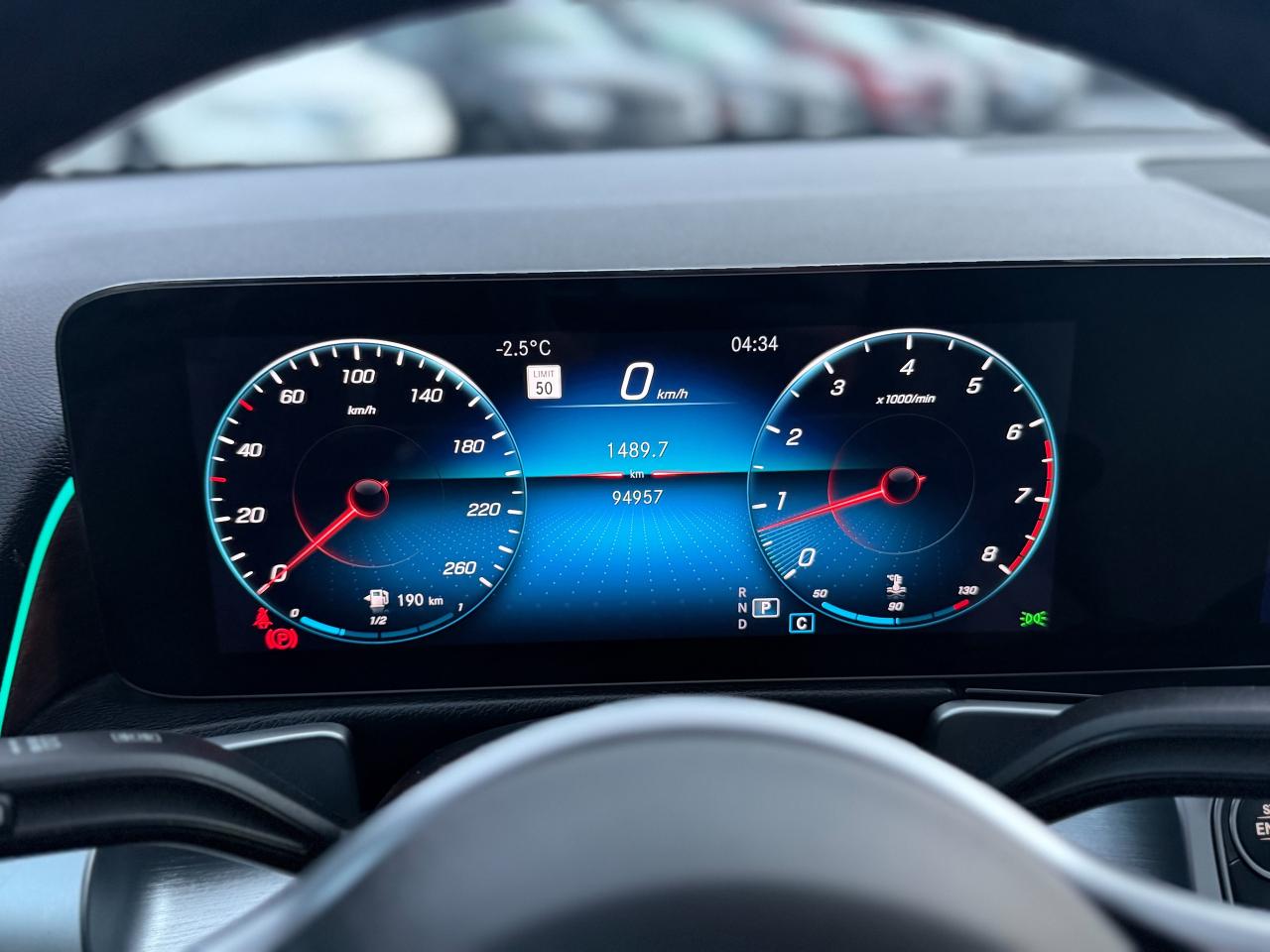 2022 Mercedes-Benz GLB GLB 250 4MATIC SUV Photo