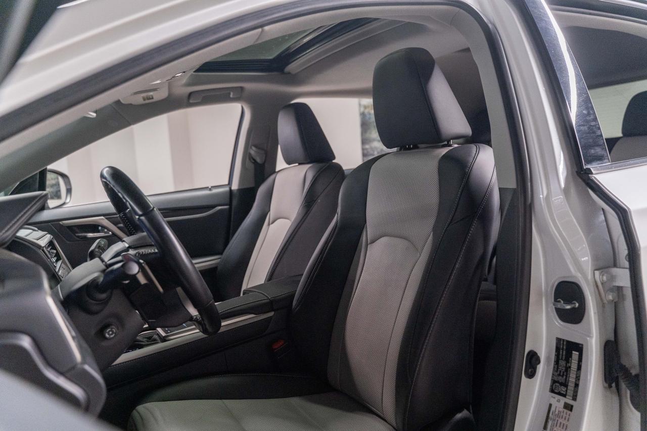 2022 Lexus RX Moonlight Pkg Safety Certified Welcome Trades Photo