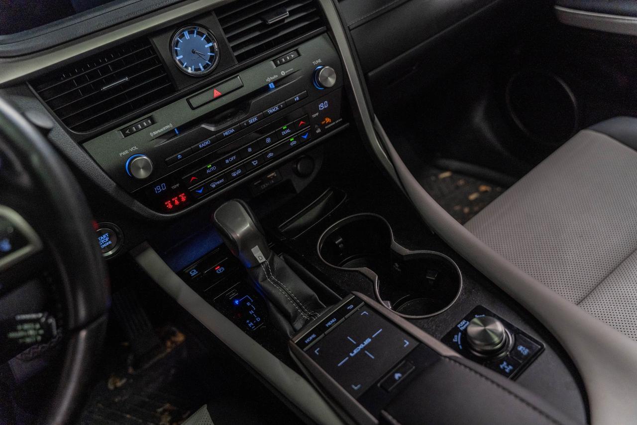 2022 Lexus RX Moonlight Pkg Safety Certified Welcome Trades Photo