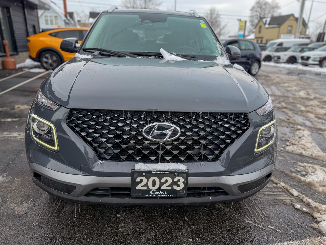 2023 Hyundai Venue Preferred/BSM/CAMERA/REMOTE/ROOF/1.6L/LEATHER Photo