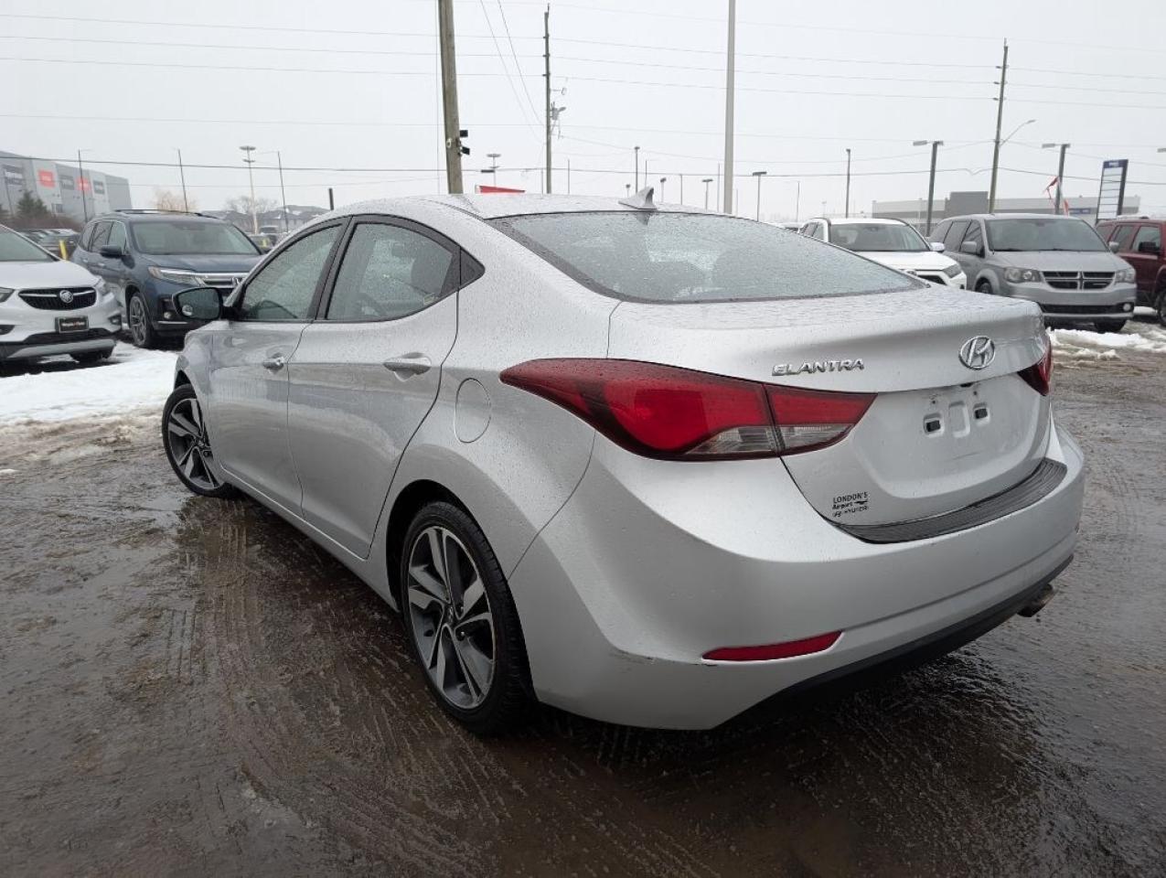 2015 Hyundai Elantra GLS   SUNROOF   CAMERA   HTD SEATS Photo