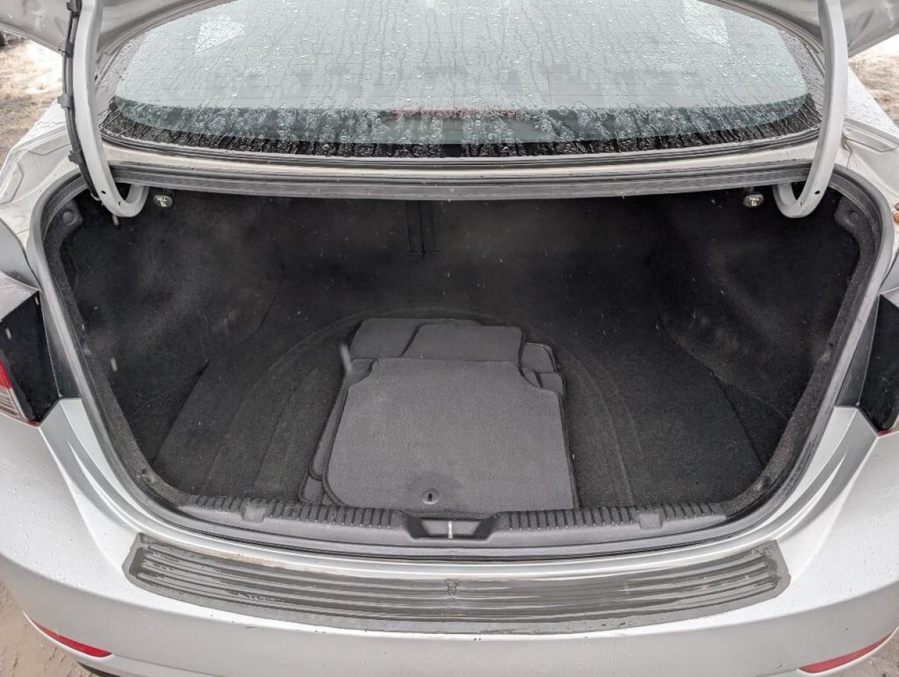 2015 Hyundai Elantra GLS   SUNROOF   CAMERA   HTD SEATS Photo