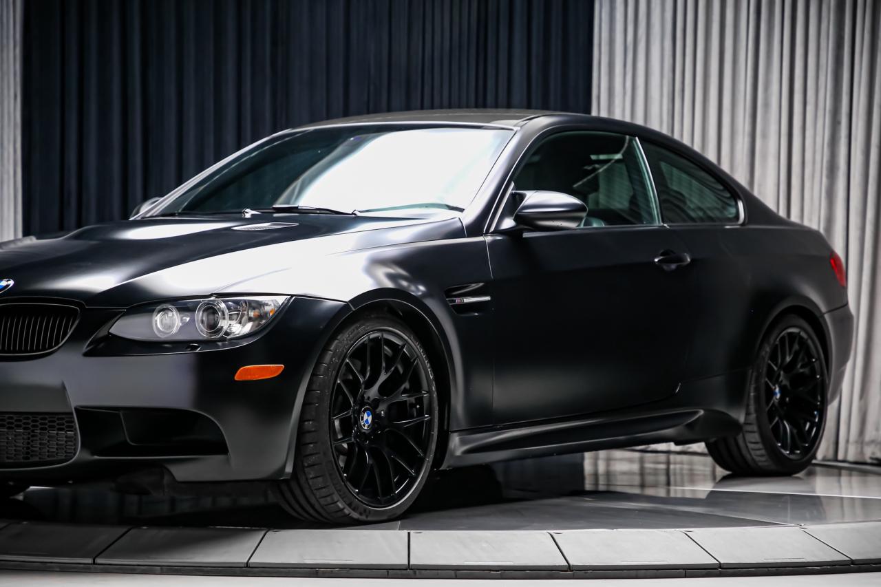 2012 BMW M3 COMPETITION PKG V8 414HP  CARBONROOF NAV FROZENBLK Photo