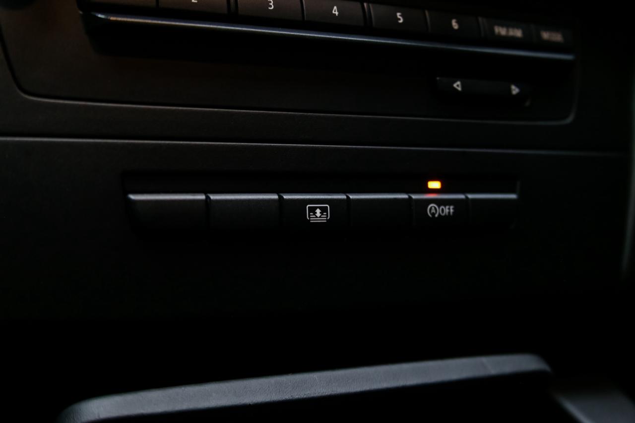 2012 BMW M3 COMPETITION PKG V8 414HP  CARBONROOF NAV FROZENBLK Photo