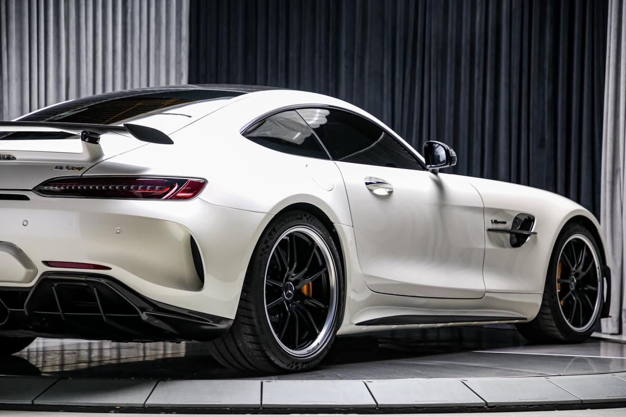 2020 Mercedes-Benz AMG GT AMG GT R COUPE 577HP CARBONCERAMICS CARBONEXT/INT Photo