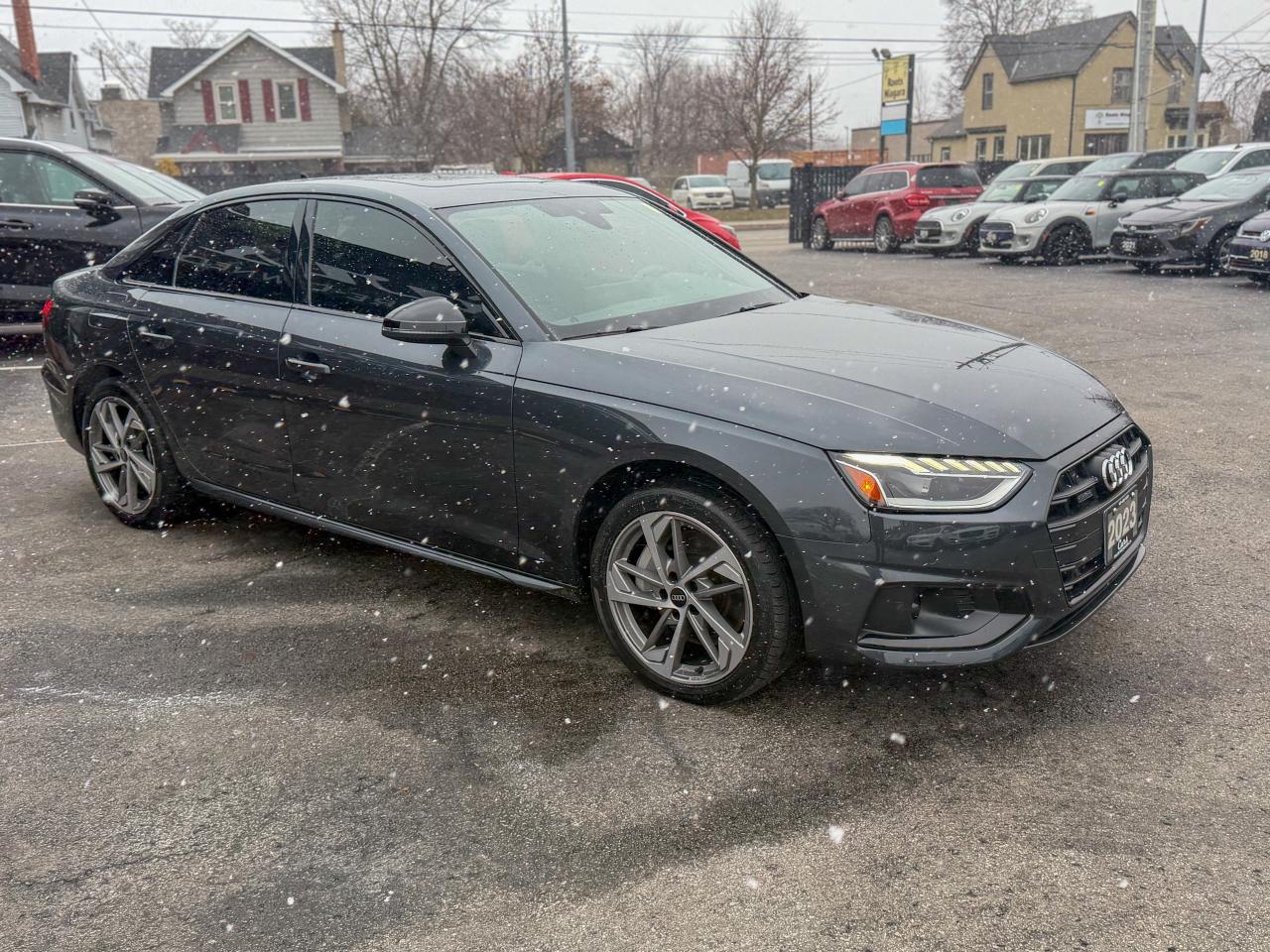 2023 Audi A4 Komfort/quattro/LOW KM/BSM/ROOF/CAMERA/NO ACCIDENT Photo2