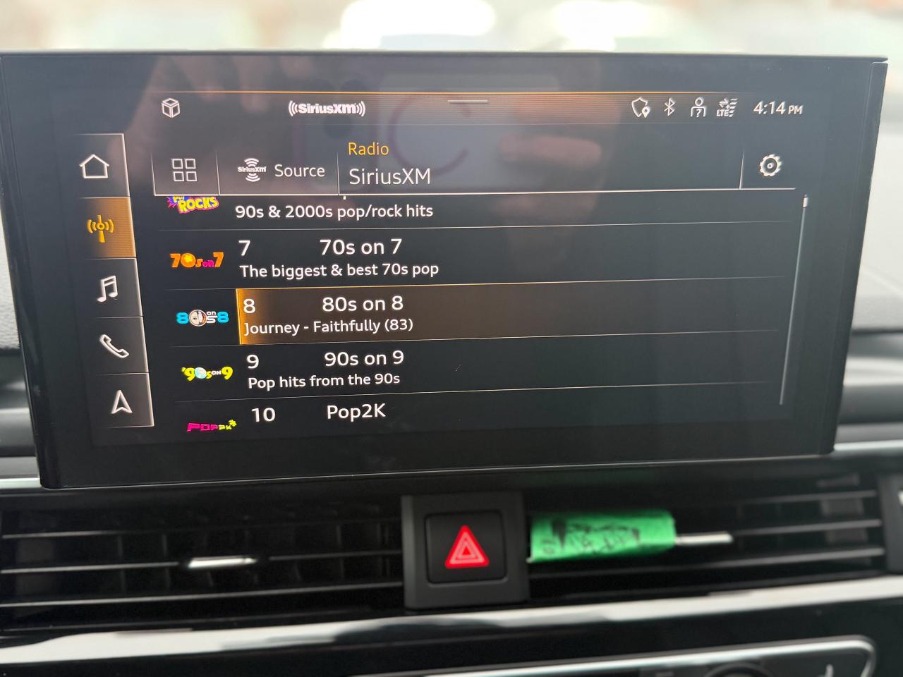 2023 Audi A4 Komfort/quattro/LOW KM/BSM/ROOF/CAMERA/NO ACCIDENT Photo