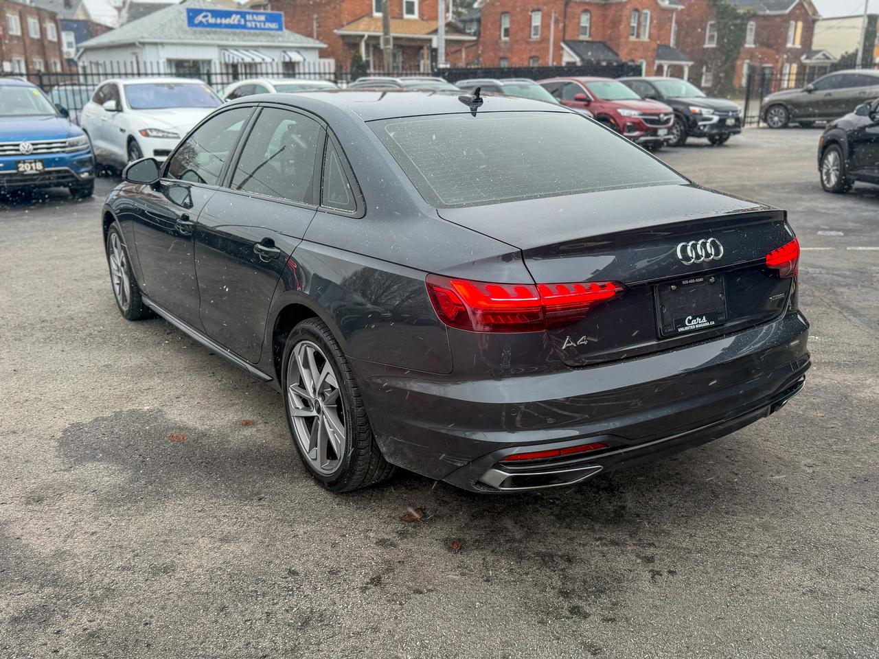 2023 Audi A4 Komfort/quattro/LOW KM/BSM/ROOF/CAMERA/NO ACCIDENT Photo