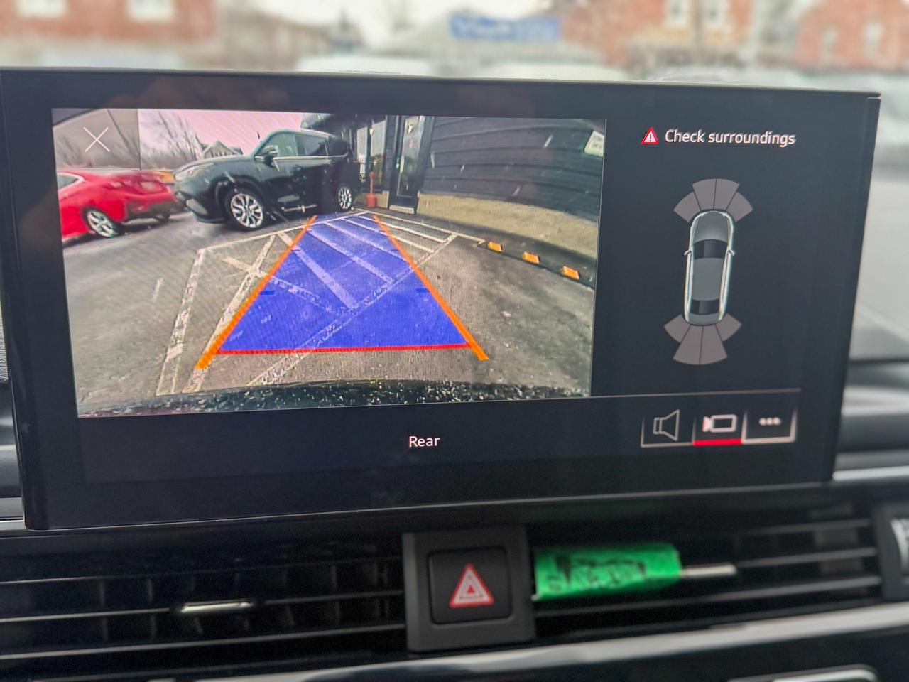 2023 Audi A4 Komfort/quattro/LOW KM/BSM/ROOF/CAMERA/NO ACCIDENT Photo