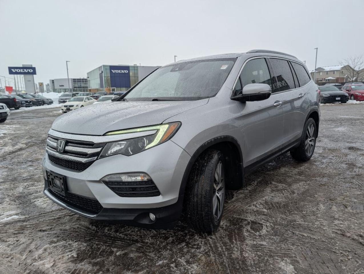 2017 Honda Pilot Touring Photo