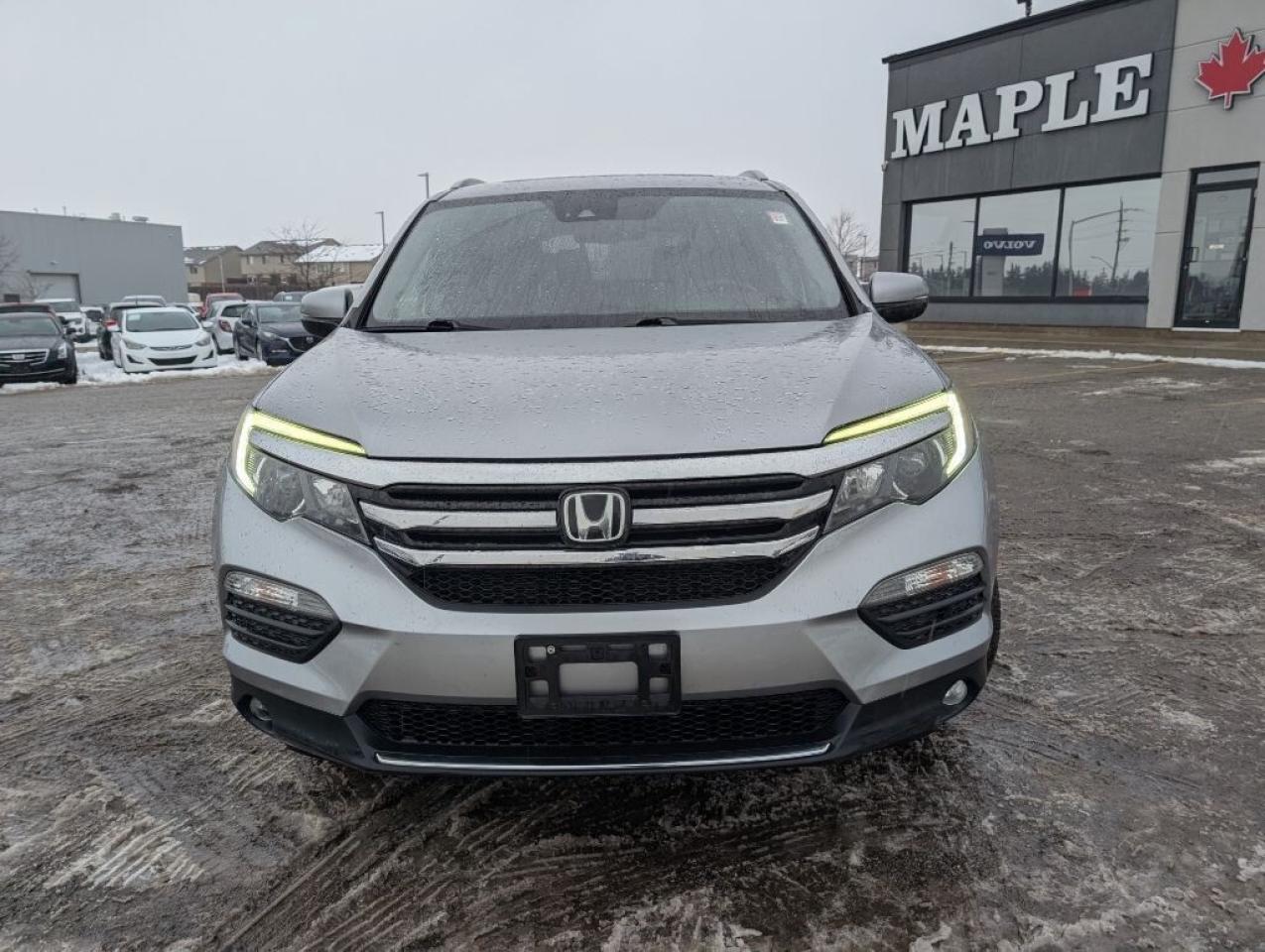 2017 Honda Pilot Touring Photo2