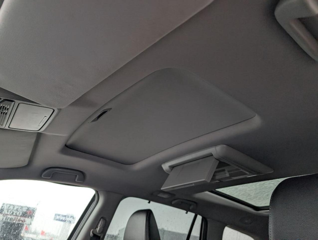 2017 Honda Pilot Touring Photo