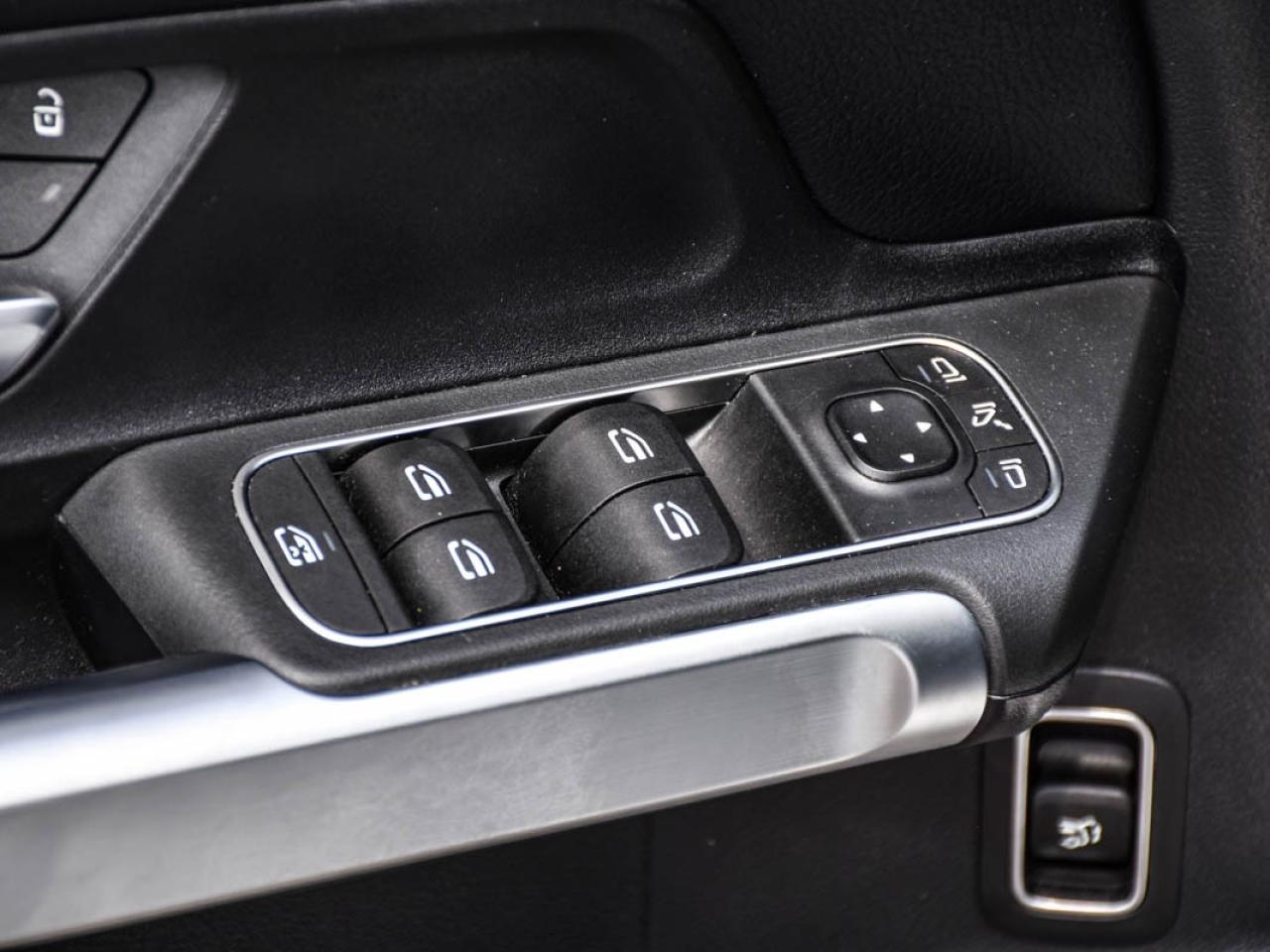 2023 Mercedes-Benz GLB GLB250*PremPkg*RCam*PanoRoof*4Matic*AWD*2.0L Photo