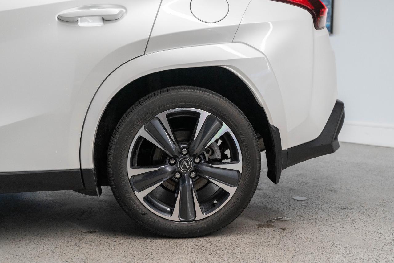 2024 Lexus UX Premium Pkg Safety Certified Welcome Trades Photo