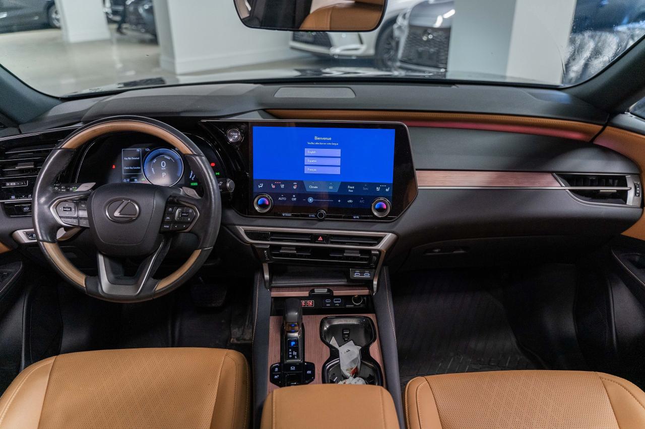 2024 Lexus RX Luxury Pkg Fuel Sipper Welcome Trades Photo