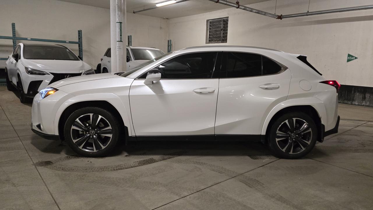 2025 Lexus UX Premium Pkg Safety Certified Welcome Trades Photo2