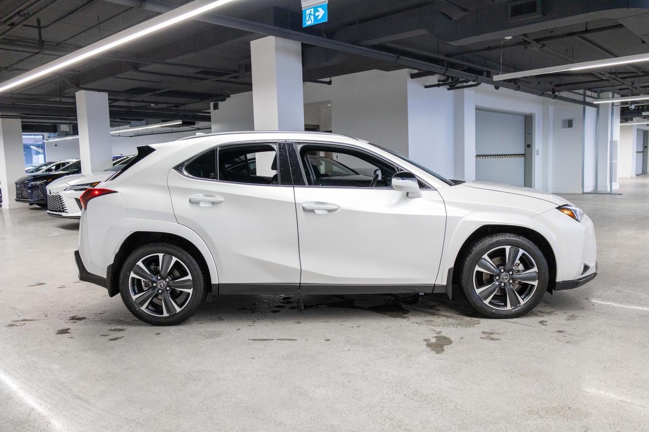 2025 Lexus UX Premium Pkg Safety Certified Welcome Trades Photo4