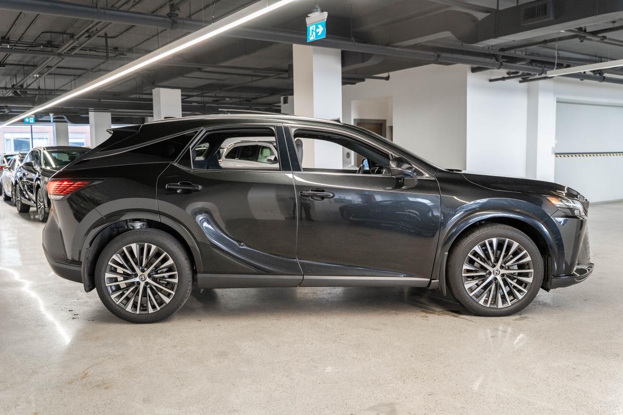 2023 Lexus RX Luxury Pkg Safety Certified Welcome Trades Photo4