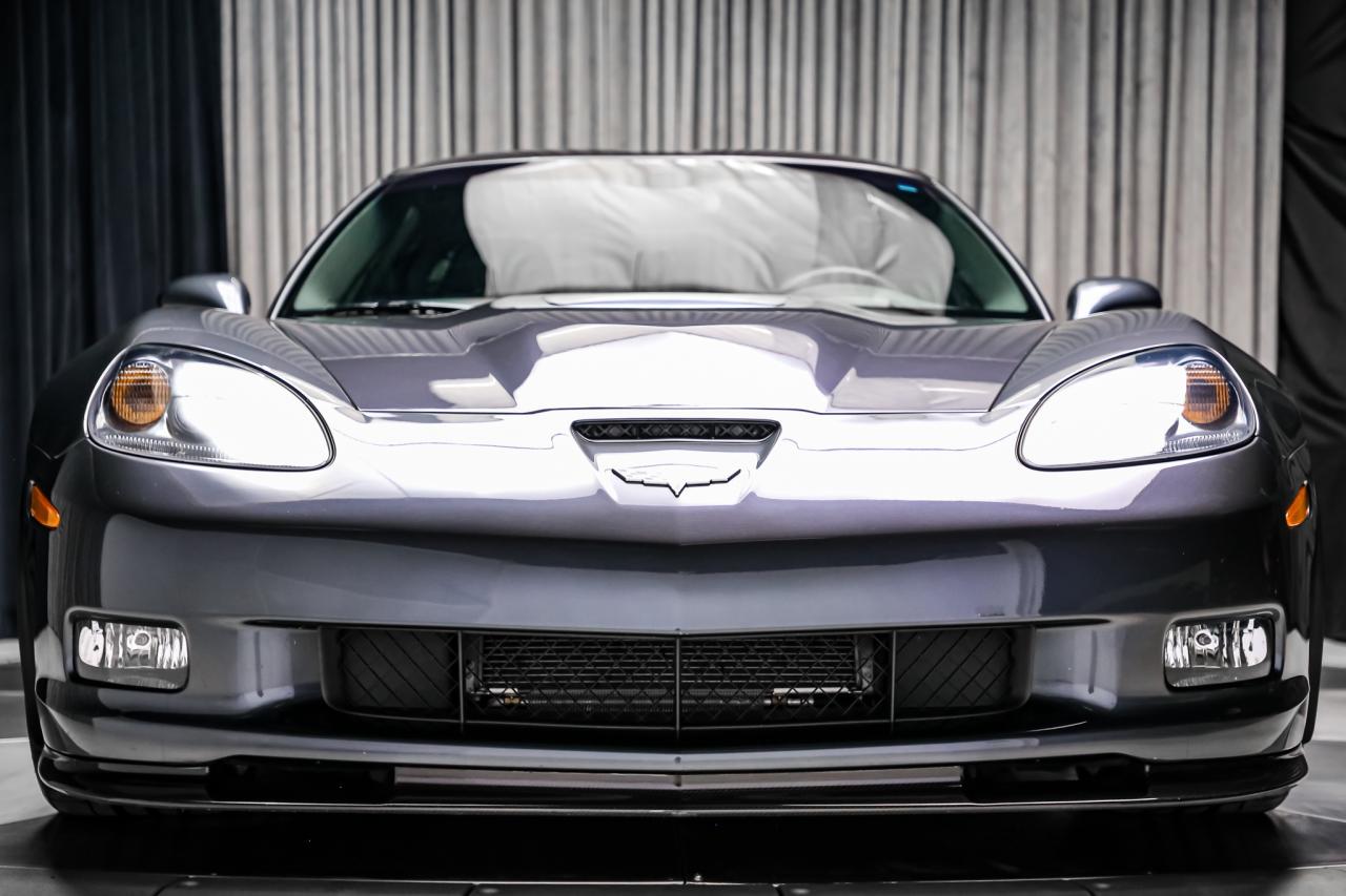 2011 Chevrolet Corvette ZR1 w/3ZR 638HP  CARBONCERAMIC FULLPPF LOWKM HUD Photo