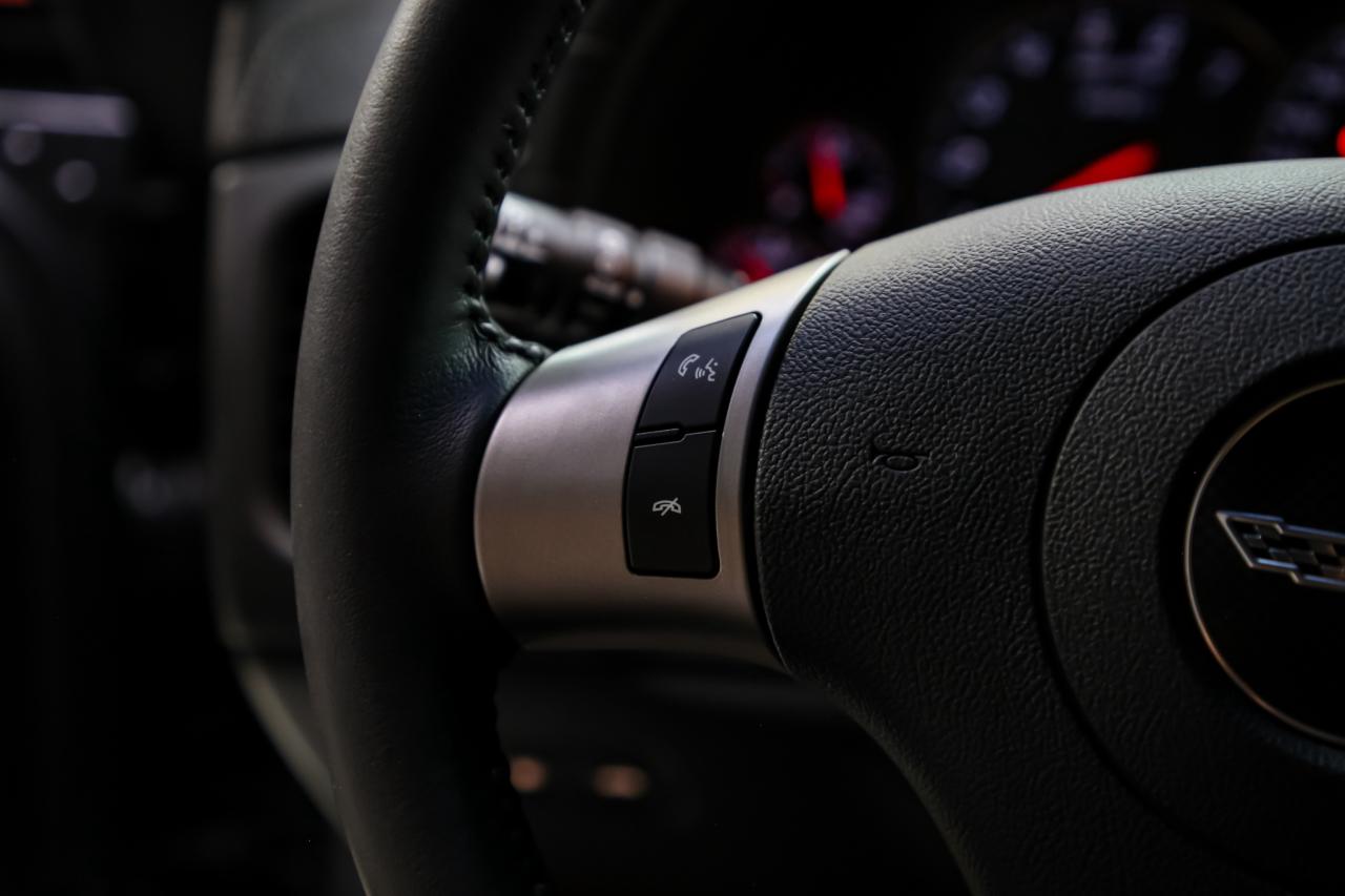 2011 Chevrolet Corvette ZR1 w/3ZR 638HP  CARBONCERAMIC FULLPPF LOWKM HUD Photo