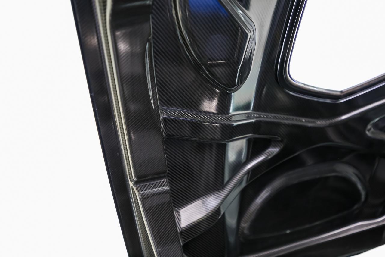 2011 Chevrolet Corvette ZR1 w/3ZR 638HP  CARBONCERAMIC FULLPPF LOWKM HUD Photo