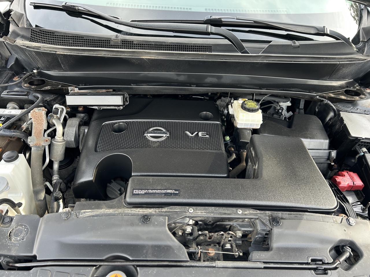 2016 Nissan Pathfinder SV 4WD Photo