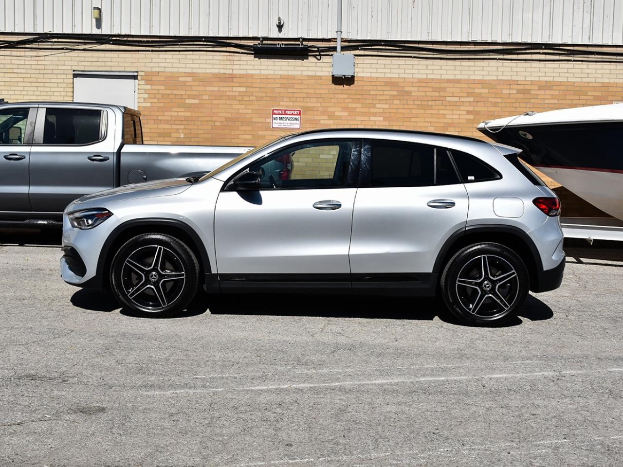 2023 Mercedes-Benz GLA GLA250*AMG*2.0*BSM*LDW*ACC*PanoRoof*MBWarranty Photo