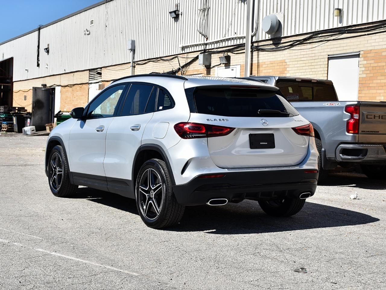 2023 Mercedes-Benz GLA No Accident l Mercedes Warranty l AMG l 4Matic l Photo