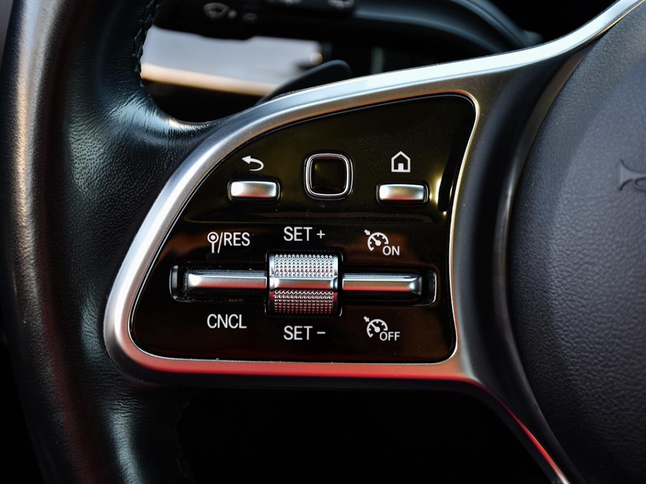 2023 Mercedes-Benz GLA No Accident l Mercedes Warranty l AMG l 4Matic l Photo