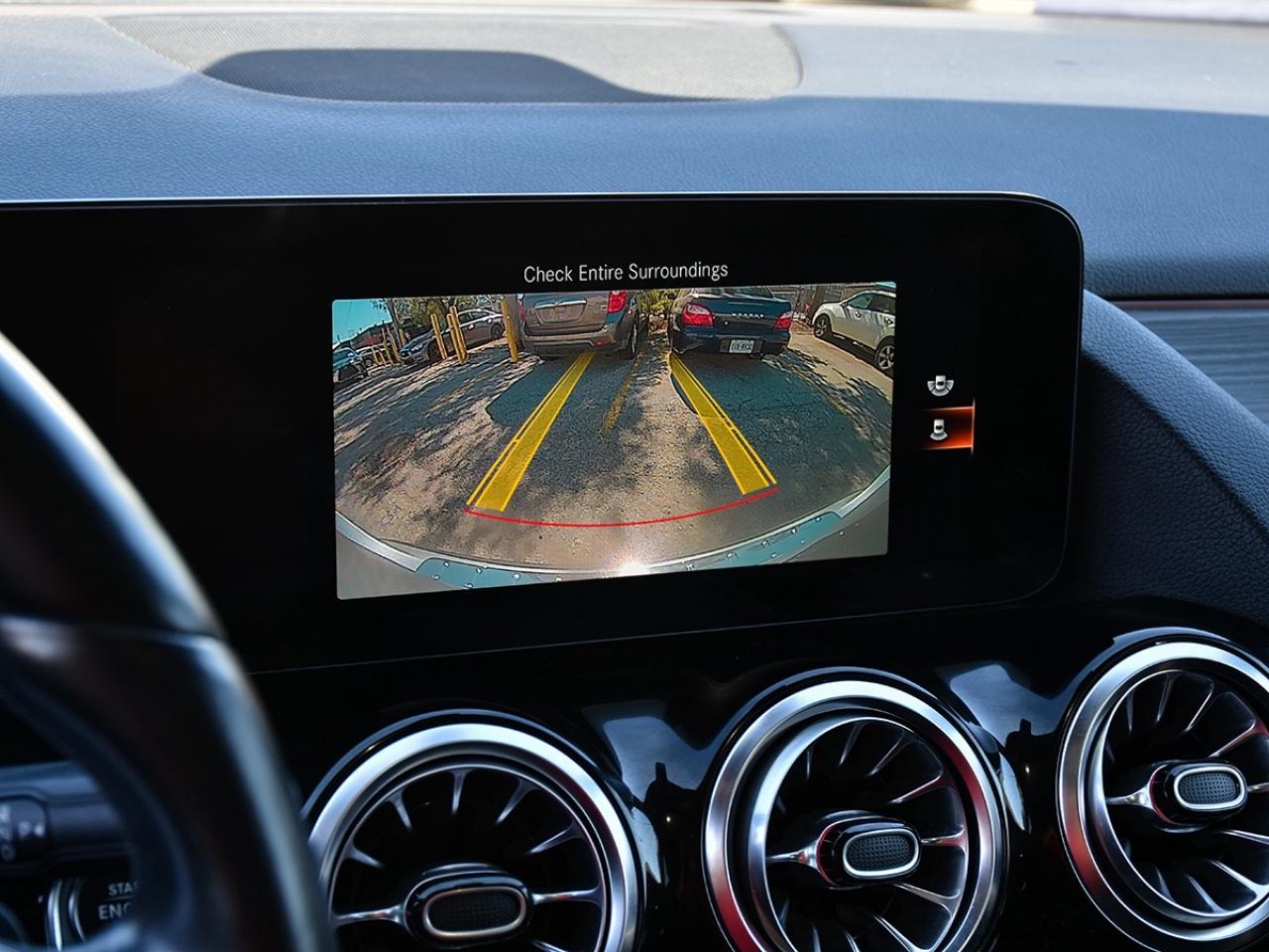 2023 Mercedes-Benz GLA GLA250*AMG*2.0*BSM*LDW*ACC*PanoRoof*MBWarranty Photo