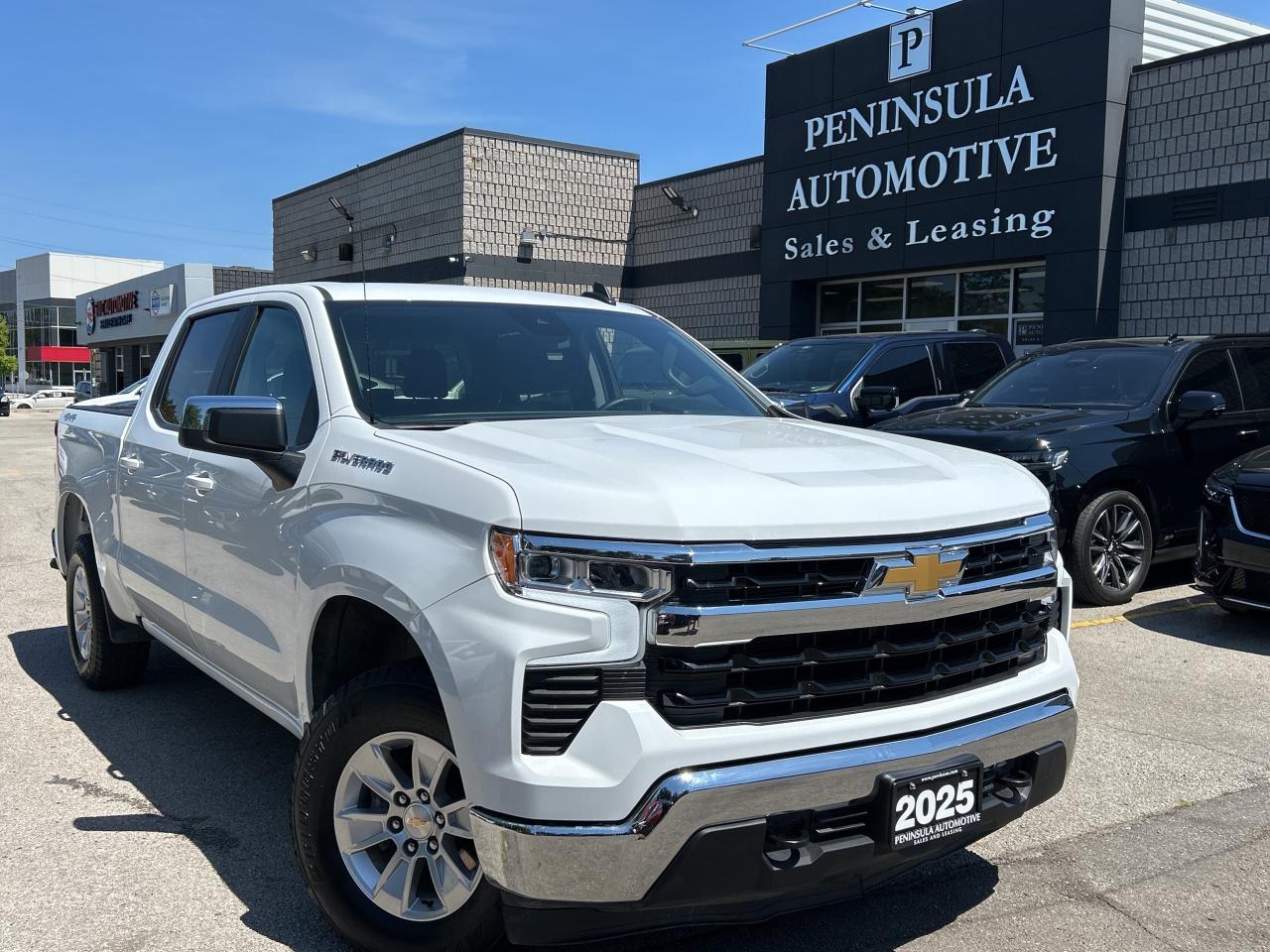 2025 Chevrolet Silverado 1500 4WD CREW CAB, 5.3LV8, NAVI, CARPLAY, ANDROID AUTO Photo