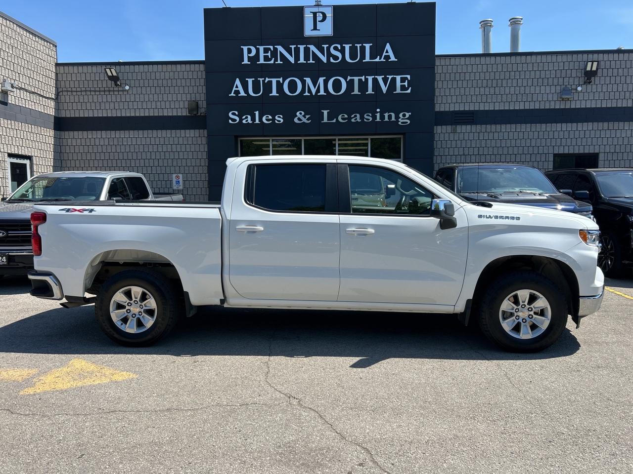 2025 Chevrolet Silverado 1500 4WD CREW CAB, 5.3LV8, NAVI, CARPLAY, ANDROID AUTO Photo2
